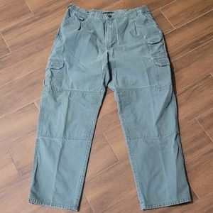 5.11 Tactical Series cargo pants 38/32